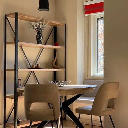 Apartment Haris *